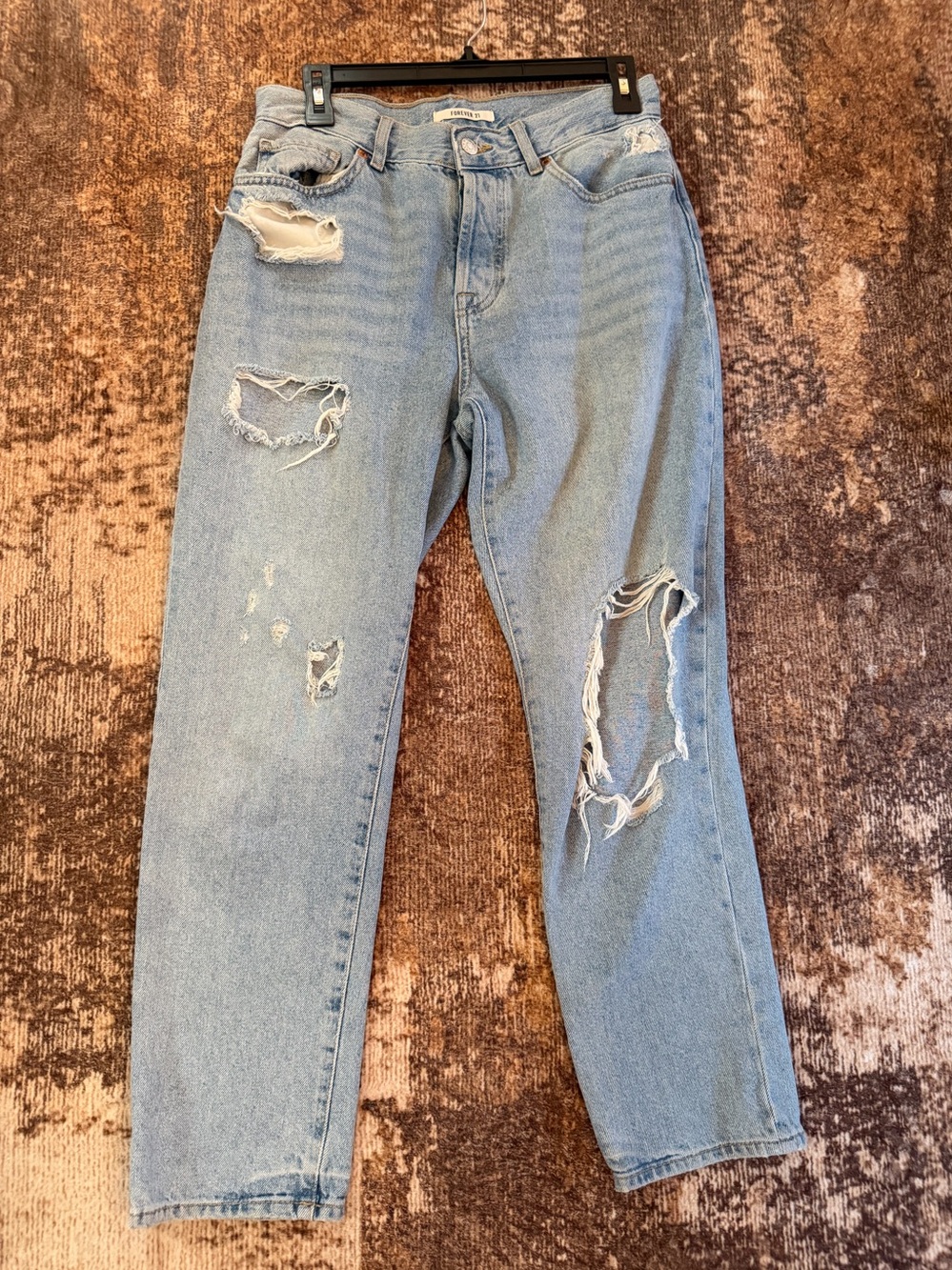 Forever 21 Light Blue Distressed Relaxed Jeans #0152